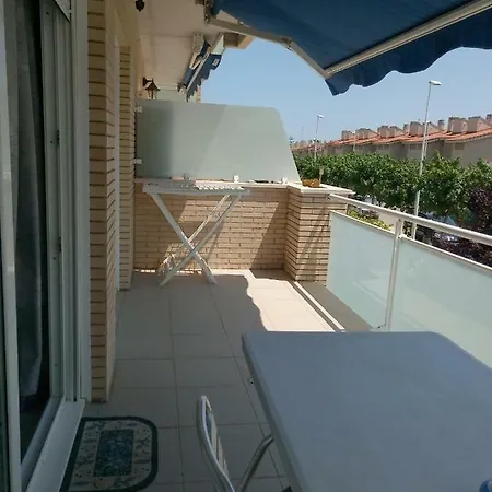 Apartment Uma *
