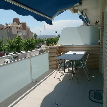 Apartment Uma *